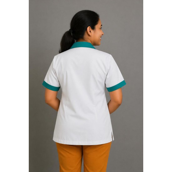 Hangerage White Staff Apron | Unisex_3-Pocket Apron | Half Sleeves | V Neck | style with Green collar | Comfortable | Durable | Uniform for Medical Professionals (Staff & Nursing)